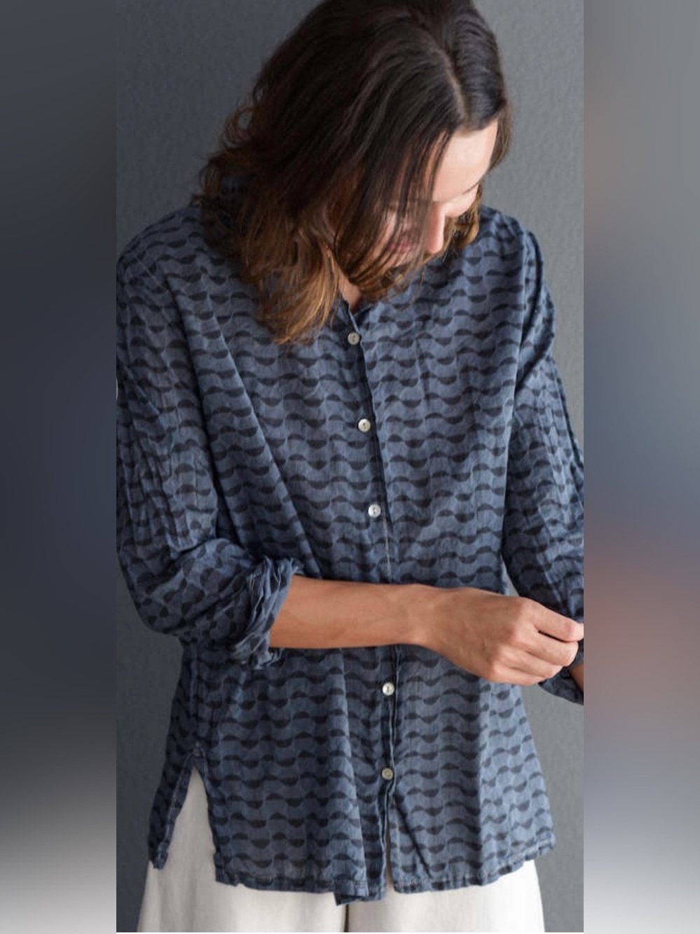 Aunti Oti button down  Small